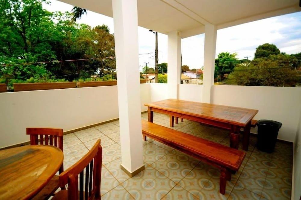 Hostel Poesia Foz do Iguacu Exterior photo